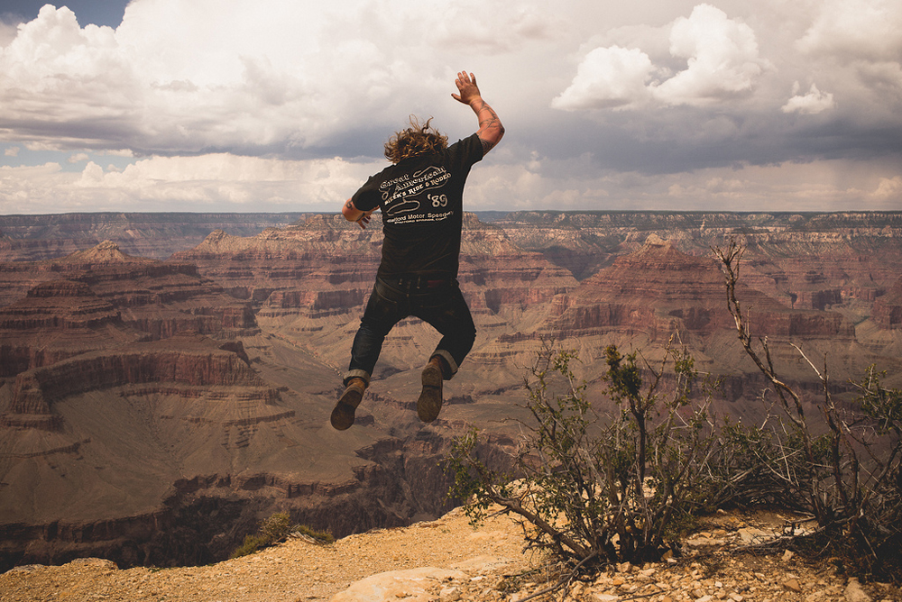 jump_the_canyon